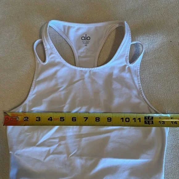 COPY - ALO XS white Tank top - Picture 6 of 7
